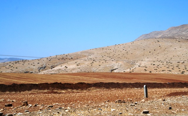 Barrera límite de la zona de entrenamiento militar