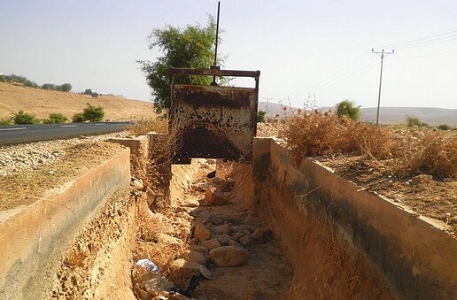 Al Auja spring completely dry as a result of Israeli water wells