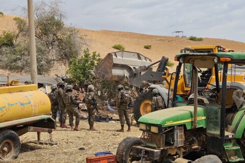 Israel demolishes the majority of Ein al-Hilwe; remaining homes are under threat
